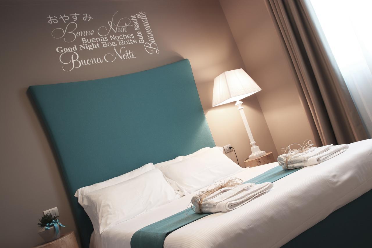 Art B&B Design Costa Volpino Luaran gambar