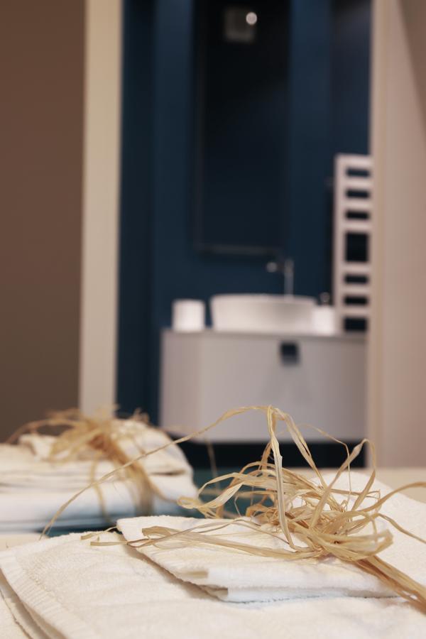 Art B&B Design Costa Volpino Luaran gambar