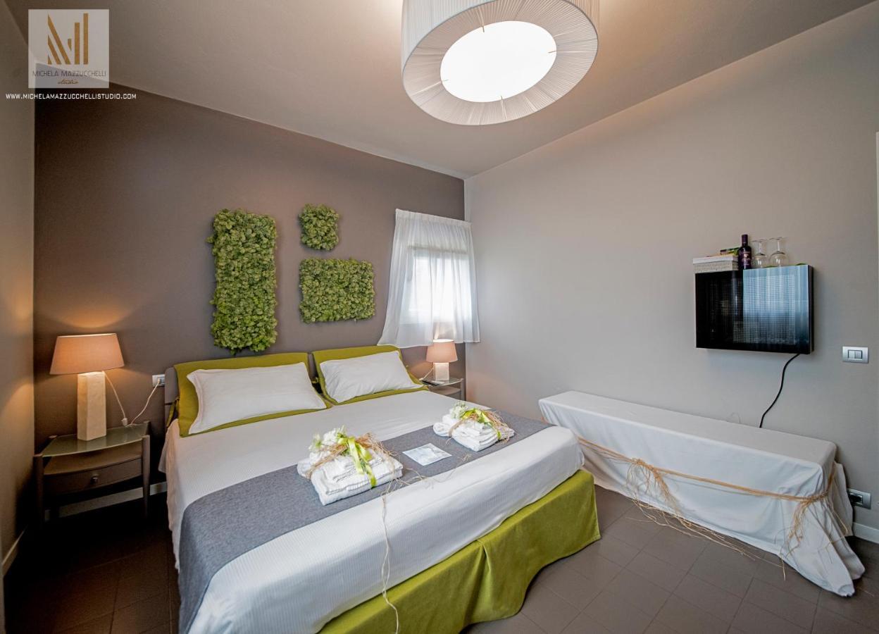 Art B&B Design Costa Volpino Luaran gambar